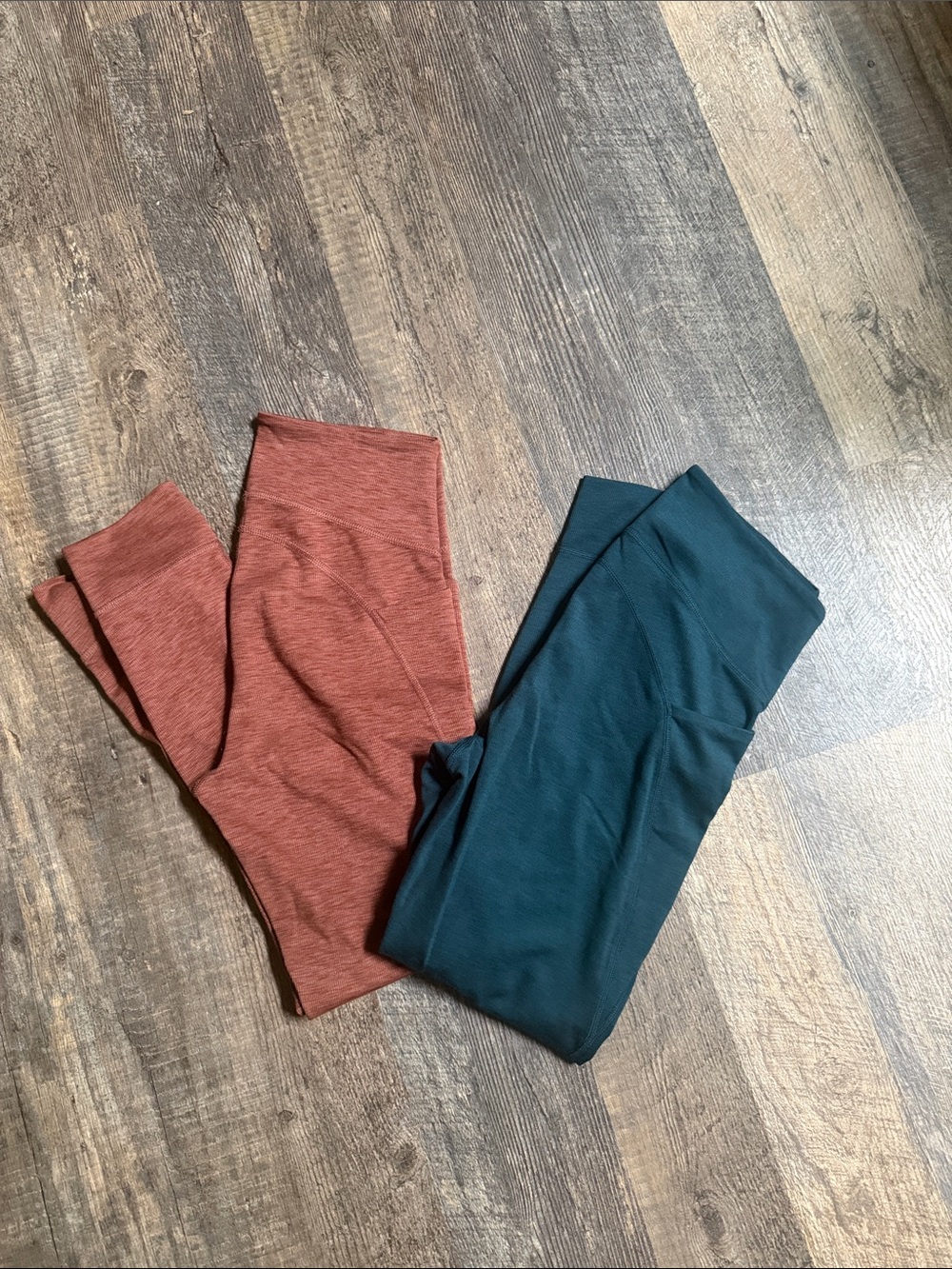 all in motion Leggings in Rust and Teal